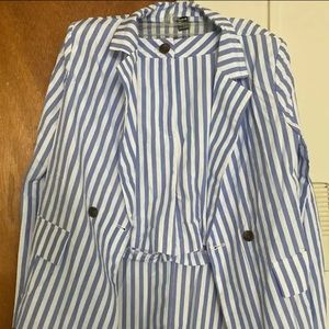 One striped blazer & shorts set from Shein